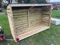Log store - 2