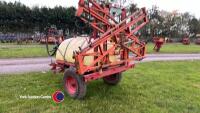 Hardi trailed sprayer - 3