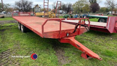 Henton 25ft bale trailer, sprung drawbar, 8 stud axles, high speed tyres