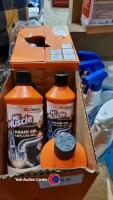 Quantity of Mr Muscle drain cleaner - 2