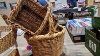 4 x various size wicker baskets - 2