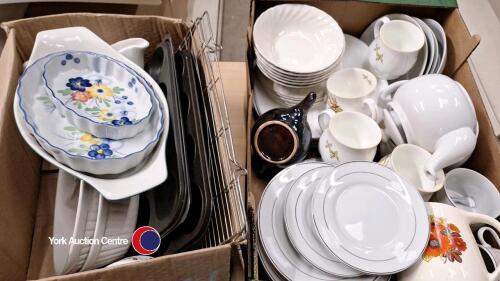 2 x boxes of kitchenalis including dishes, bowls, jugs and baking trays