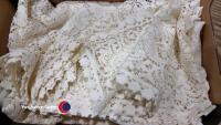 Large cream lace tablecloth or bedspread - 2