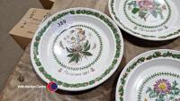 3 x Portmeirion Christmas plates, 1993, 1994 and 1995. - 4