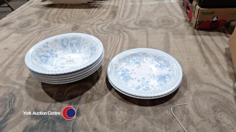 Wade blue and white flowered dishes and plates.