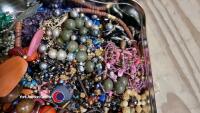 Box of costume jewellery - 3