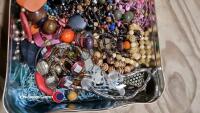 Box of costume jewellery - 4