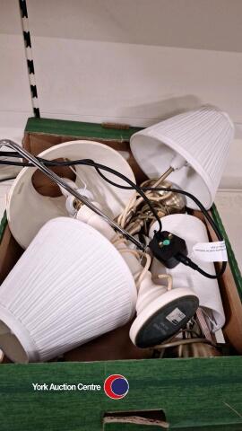 Box of 4 table lamps