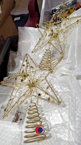 Quantity of light up star Christmas tree toppers