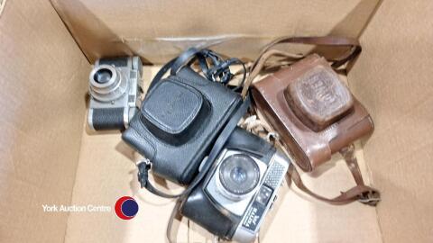 4 x vintage 35mm cameras