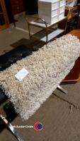 'Seasons Vista' Long pile cream rug 60 by 110 - 2