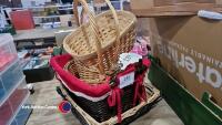 Assortment of wicker baskets - 3