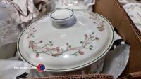 Eternal Beau 2 x tureens, 3 x casserole dishes, meat plate, gravy boat and stand - 3