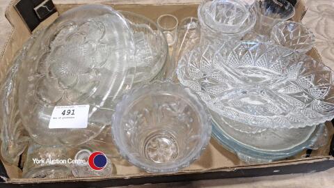 Box of glassware