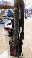 Excellent condition vacuum cleaner - 4