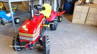 Child's Rolly pedal tractor with trailer for ages 3 to 10 years - 2