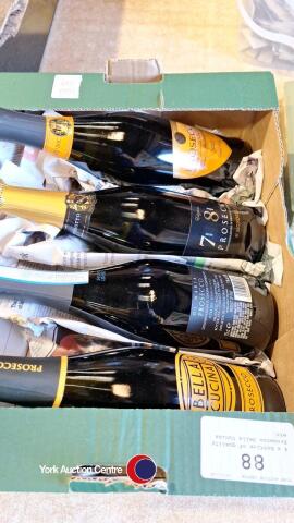 4 x bottles of quality Prosecco Bella Cucina etc.