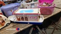 4 x boxes Sylvanian Family buildings, includes lots of families and furniture - 5