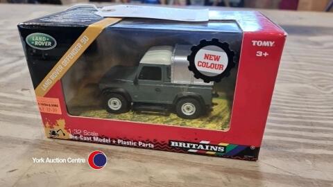 Britains Land Rover and Diecast Defender