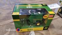 John Deere round baler - 2