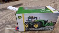 John Deere 8R 370 tractor - 3