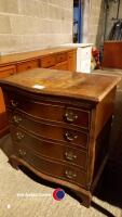 Mahogany serpentine chest of drawers - 2