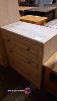 3-drawer bedroom chest of drawers - 2