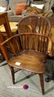 Antique oak and elm Windsor armchair