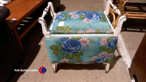 Sewing basket seat