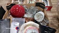 Box of miscellaneous - 2