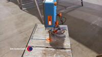 Black and Decker band saw - 3