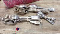 Quantity of stamped silver spoons, teaspoons and forks