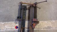 2 x T-bar sash clamps - 4