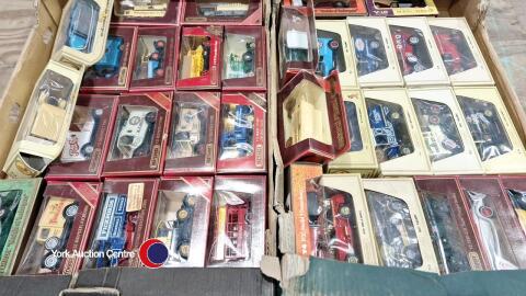 Large quantity of boxed diecast Matchbox vehicles