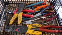 Quantity of pliers and cutters