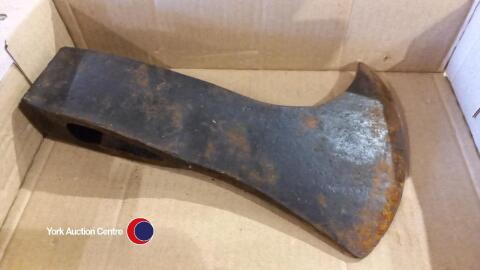 Large bill hook axe head