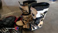 Motorcycle helmet, boots etc - 2