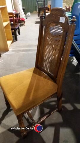 Vintage chair, ideal for bedroom