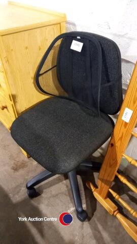 Like new office chair