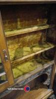 Old display cabinet with brass hinges - 4