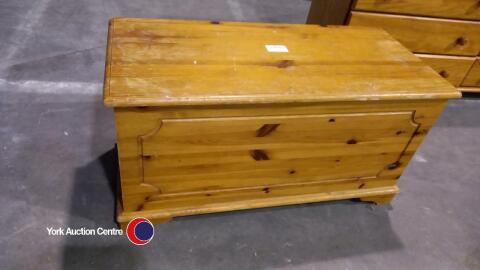 Pine chest