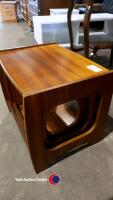 Nest of 3 teak coffee tables - 2