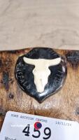 Wooden skull, real bison horns - 2