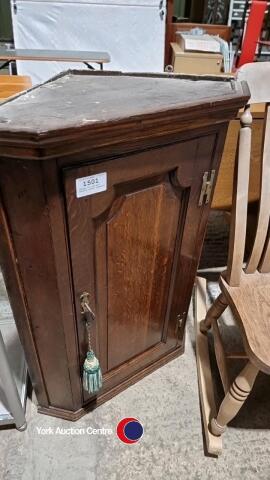 George III oak wall hanging corner cupboard