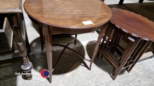 Edwardian mahogany centre table