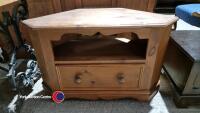 2 x TV cabinets and drop leaf table - 2