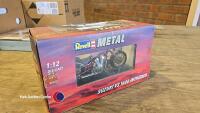 Boxed die cast Suzuki VS 1400 Intruder - 3