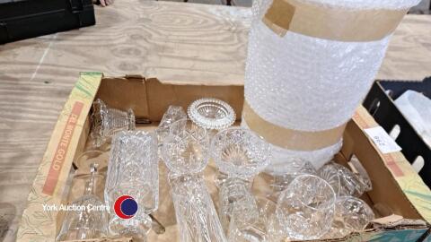 Box of crystal glassware, glasses, decanter etc