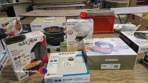 5 x household equipment; slow cooker, omelette maker, digital kitchen scales, waffle maker & bathroom scales