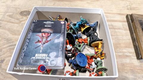 Small box of Warhammer figures